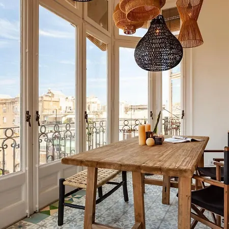 Atins - 2 Bedrooms In Eixample Dreta Lägenhet *