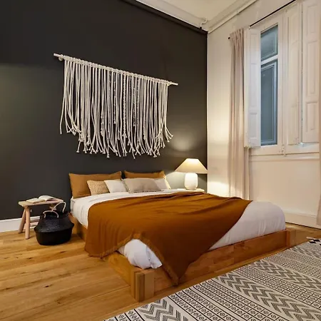 Appartement Atins - 2 Bedrooms In Eixample Dreta Barcelona