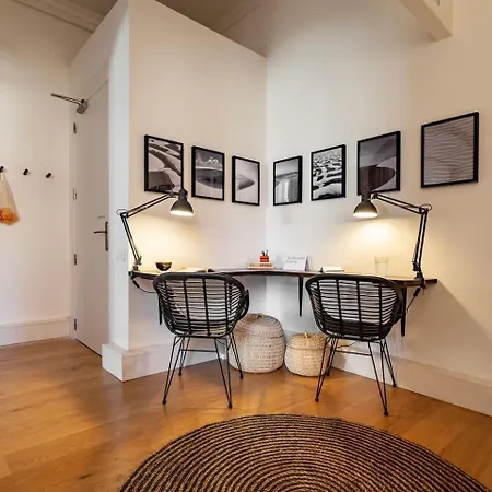 Atins - 2 Bedrooms In Eixample Dreta