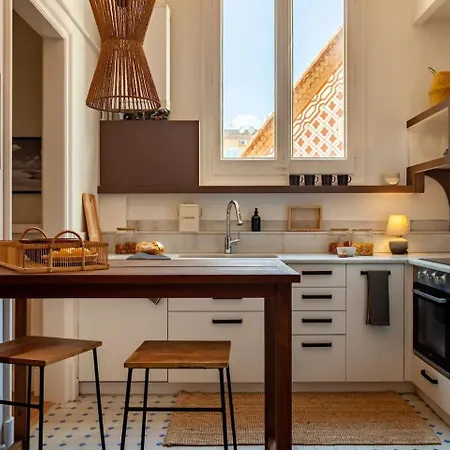 Atins - 2 Bedrooms In Eixample Dreta *