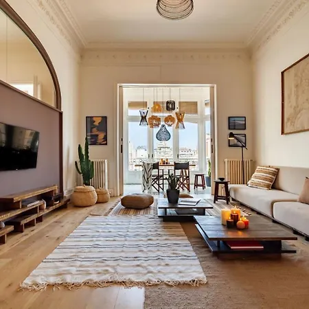 Atins - 2 Bedrooms In Eixample Dreta * Barcelona