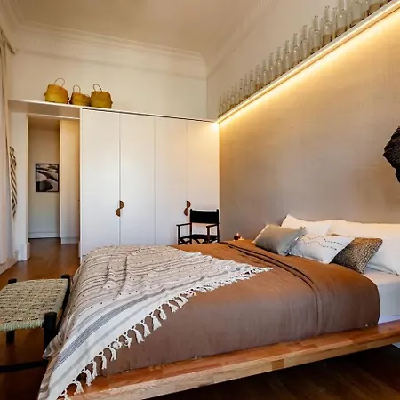 Lägenhet Atins - 2 Bedrooms In Eixample Dreta *