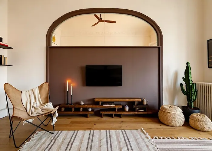 Atins - 2 Bedrooms In Eixample Dreta Lägenhet